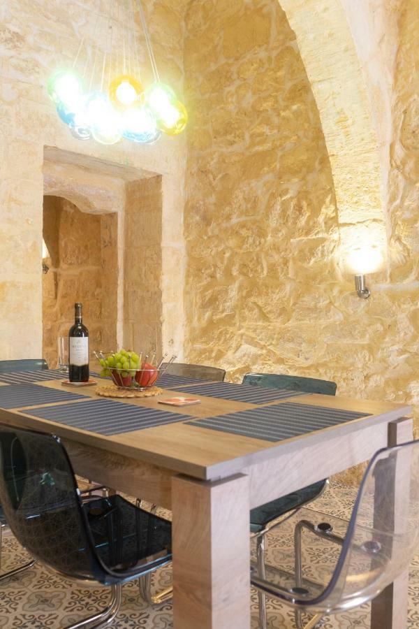 16 Lettings - Charming Character House Villa Birgu Exterior photo