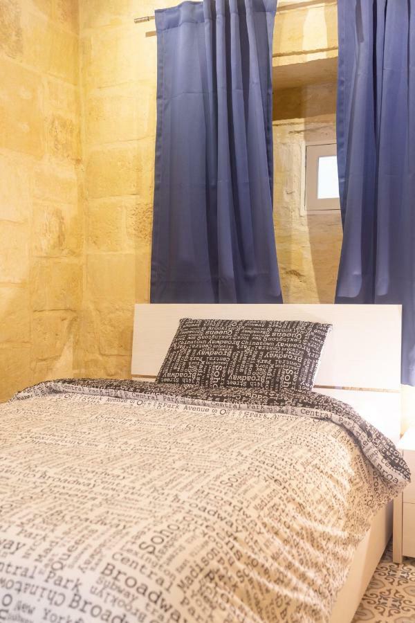 16 Lettings - Charming Character House Villa Birgu Exterior photo
