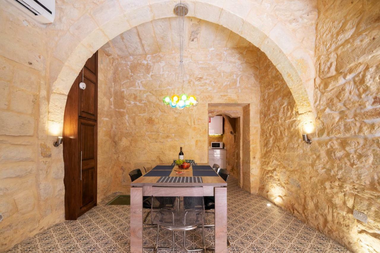 16 Lettings - Charming Character House Villa Birgu Exterior photo