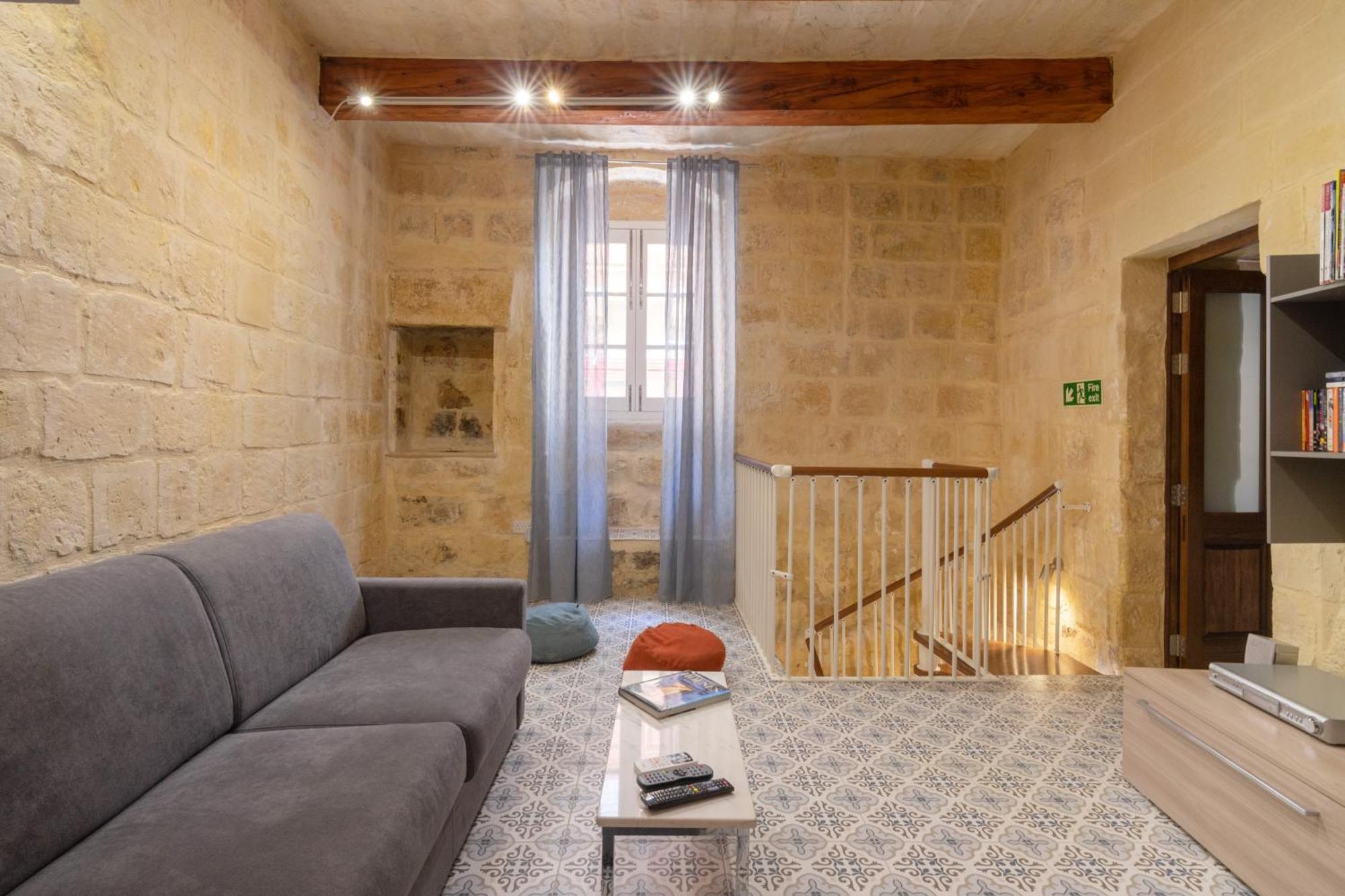 16 Lettings - Charming Character House Villa Birgu Exterior photo