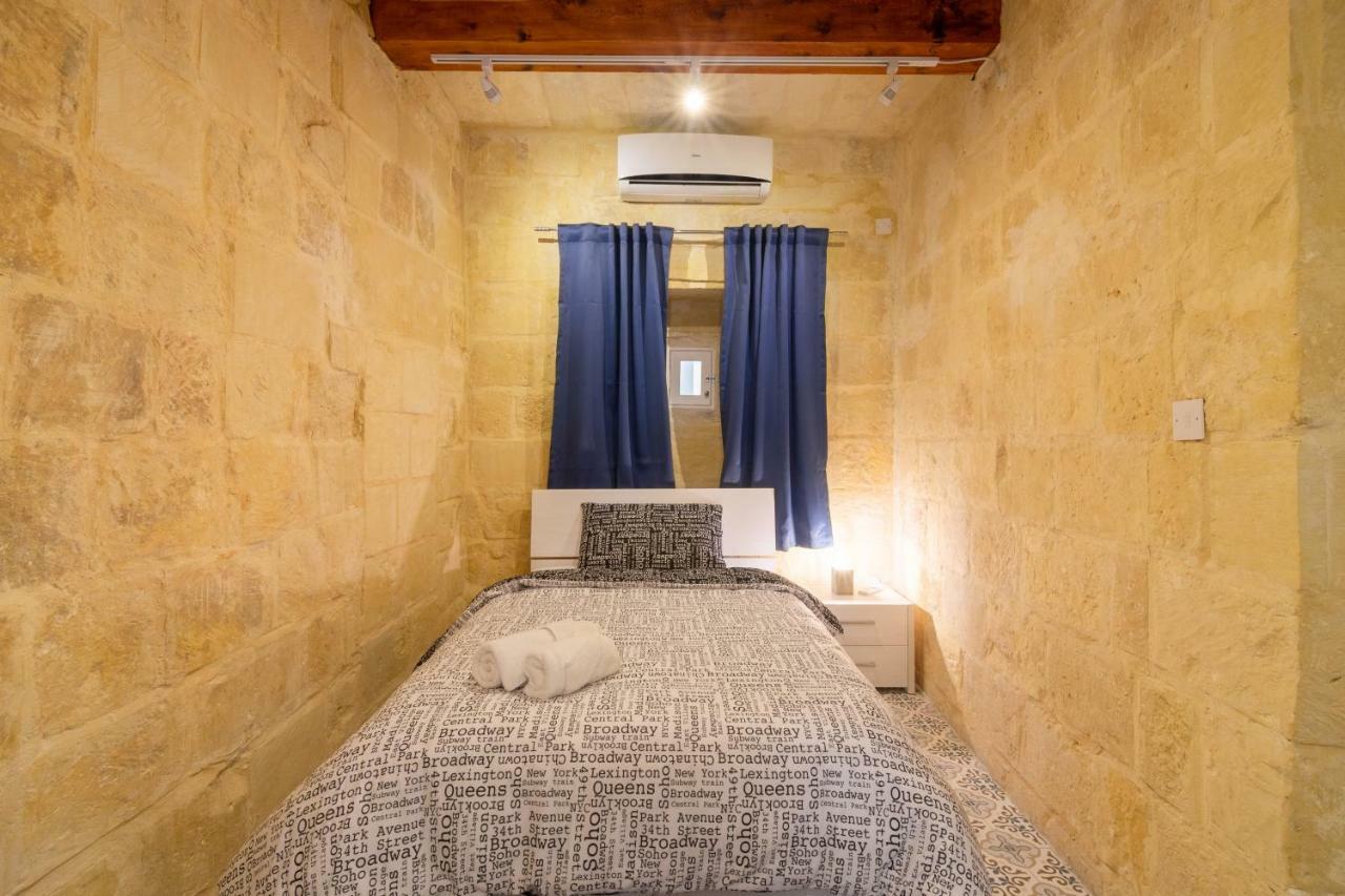 16 Lettings - Charming Character House Villa Birgu Exterior photo