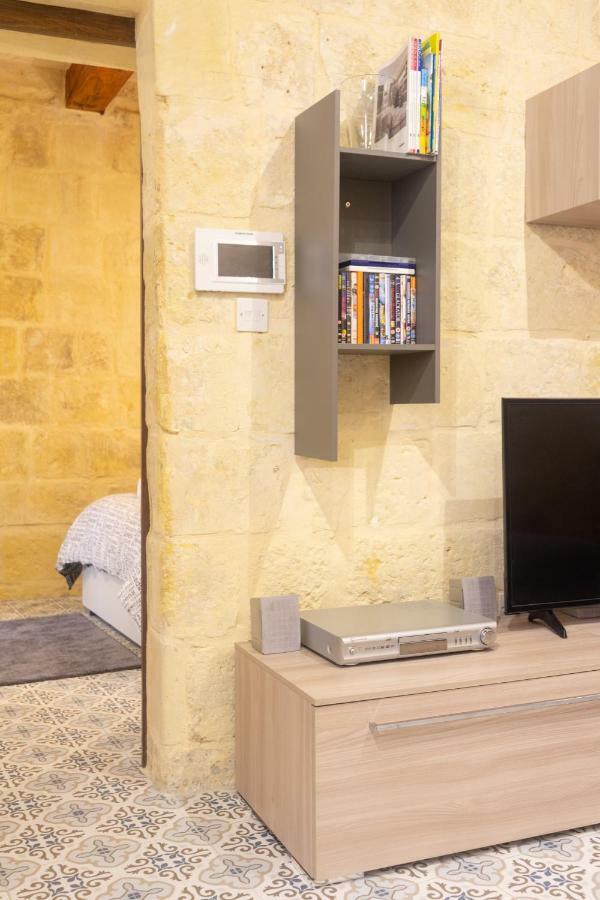 16 Lettings - Charming Character House Villa Birgu Exterior photo